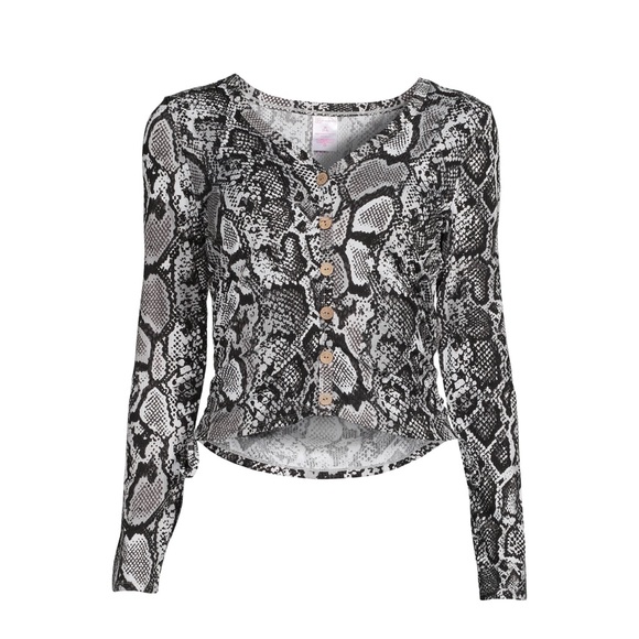 Snakeskin Print Long Sleeves Ruchet Sides Top junior’s Size XXXL (21) - Picture 3 of 10